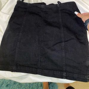 Black skirt